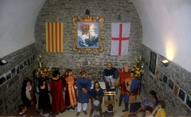 Grup de música medieval en un concert celebrat al castell de Torcafelló.