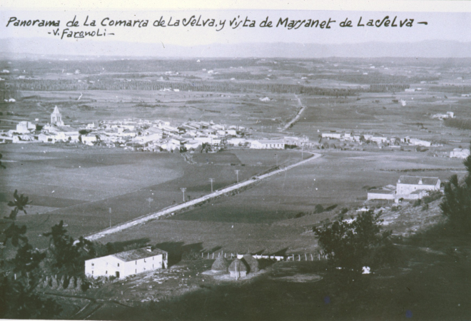Vista general de Maçanet i comarca l'any 1924