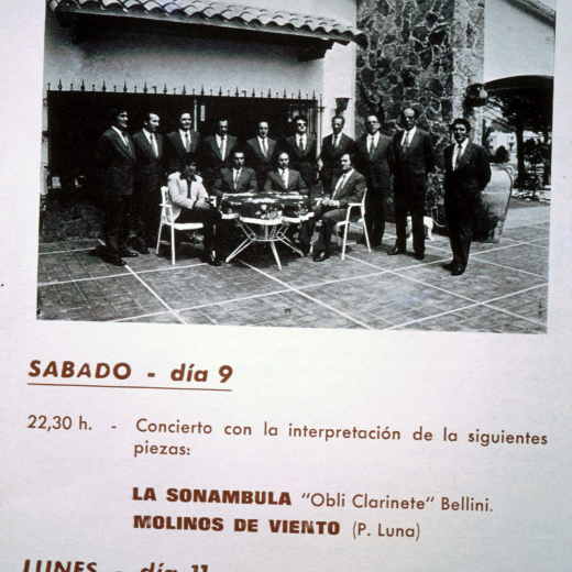 L'orquesta Selvatana en un programa de la Festa Major de Maçanet.