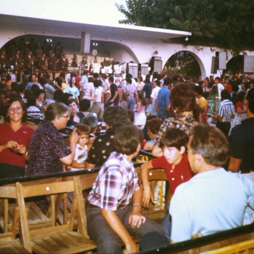 Selvatana a la Pista Jardí per la Festa Major dels anys 80