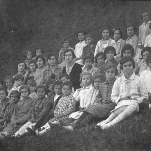 Un grup escolar.
