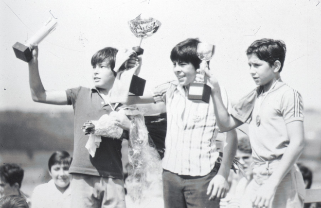 Premiats a la Festa Major als jocs infantils: Llorenç Tomàs, Marcelí Nieto i Josep Costa.