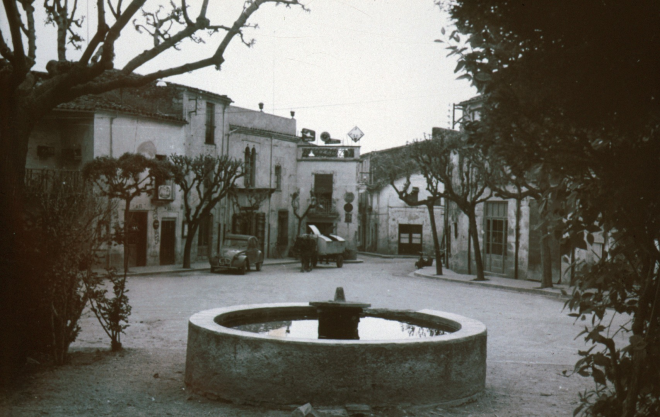 El surtidor de la plaça de l'Església, avui desaparegut.
