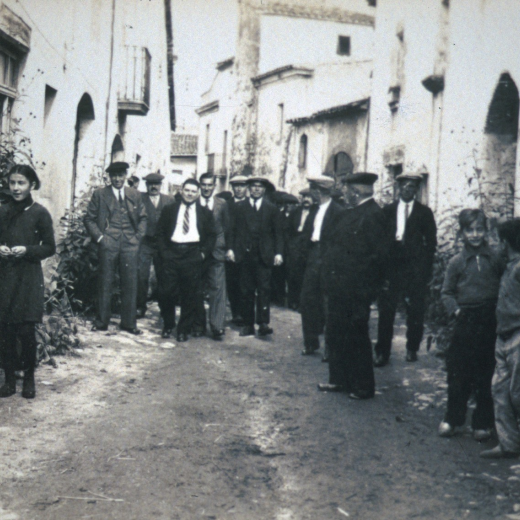 Festa al carrer Sant Sebastià l'any 1930